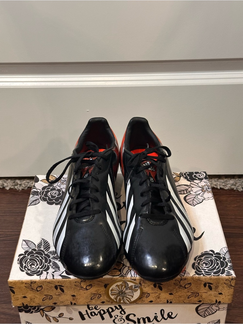Adidas F10 TRX FG Soccer Cleats Black White Red Men’s Size 8